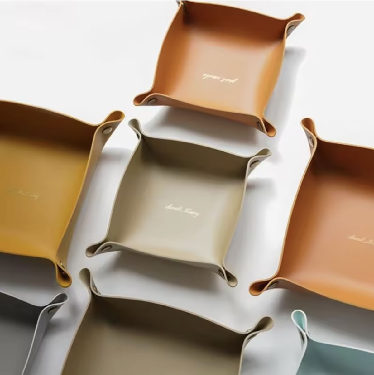 Vassoio portaoggetti in pelle  - Body Jewelry Organizer recensione e prezzo