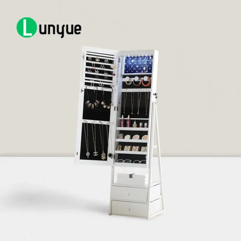 Armadio Porta Gioielli in Stil - Body Jewelry Storage recensione e prezzo