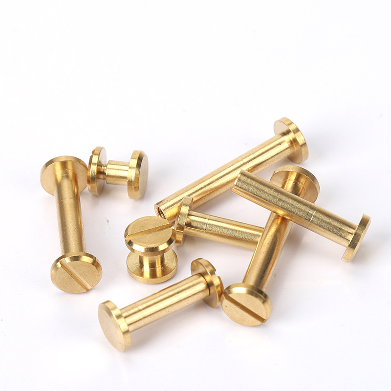 10 set di viti Chicago in otto - Body Jewelry Chicago recensione e prezzo